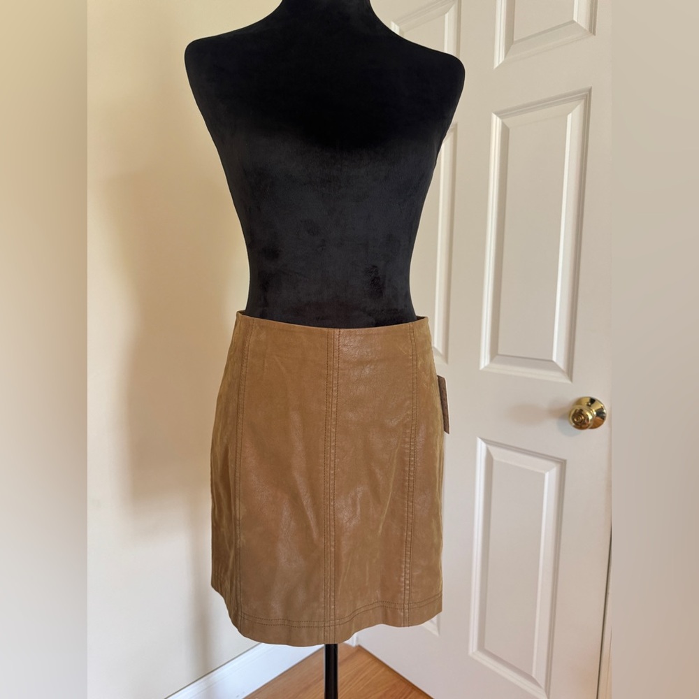 Free People Faux Leather Mini Skirt NWT size 4 Chestnut Brown